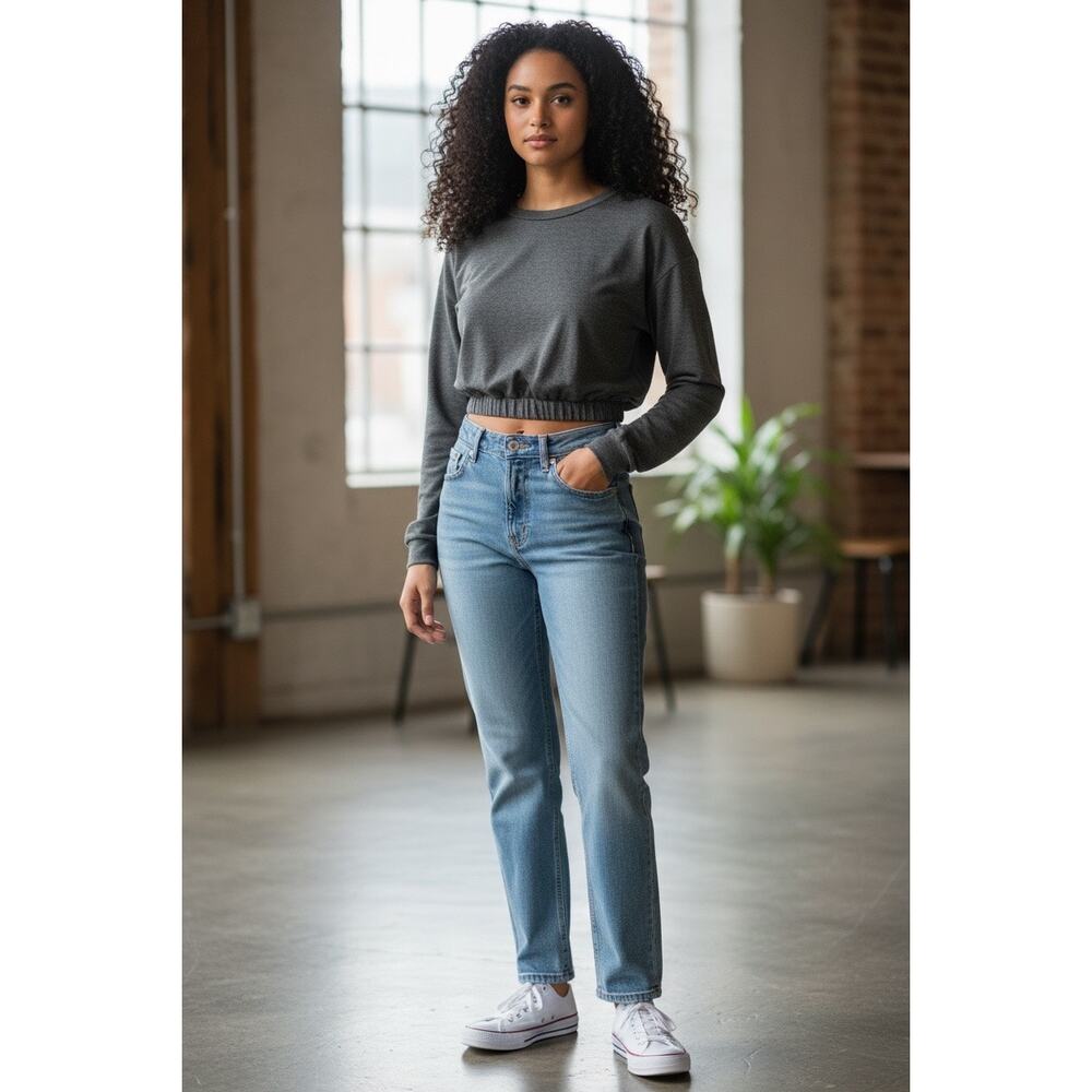 NWT Colsie comfy knit gray crop top blouse with elastic hem
